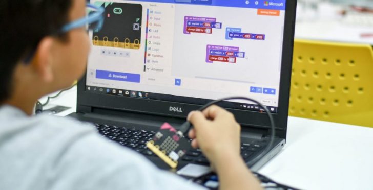 Jasa Pembuatan Aplikasi E-Commerce: Solusi Bisnis Online Masa Kini